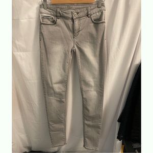 WHBM grey skinny jeans SZ 0